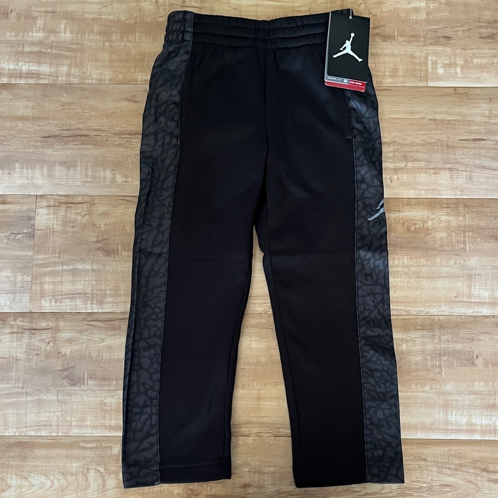 NWT Jordan Black Boys Athletic Pants with Tonal Side Panels